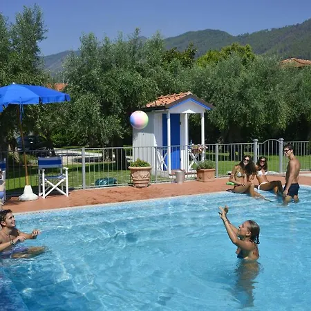 Bed & Breakfast A Caserosse
